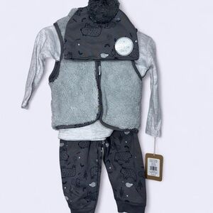 Mini Hop 4-Piece Baby Outfit Set (12M)